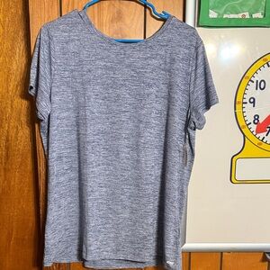 Amazon Essentials Women's Active Quick Dry Tech Stretch Short-Sleeve size XXl